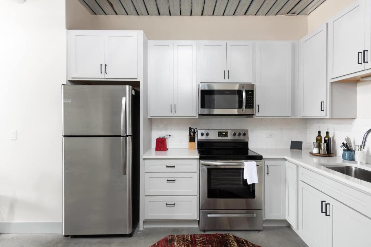 Sunny 1Br Apartment Walking Distance To Fiserv Milwaukee Exterior foto